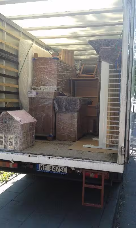 zabezpieczone meble przeprowadzka kompleksowa